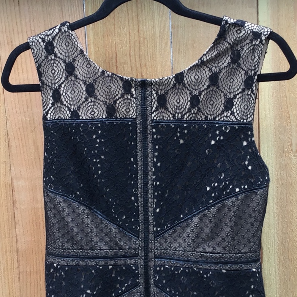 ANTHROPOLOGIE HEARTLOOM BLACK LACE PENCIL DRESS M